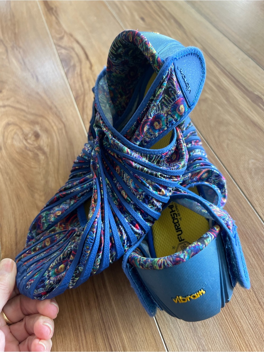 Furoshiki Vibram wrapping shoe unisex